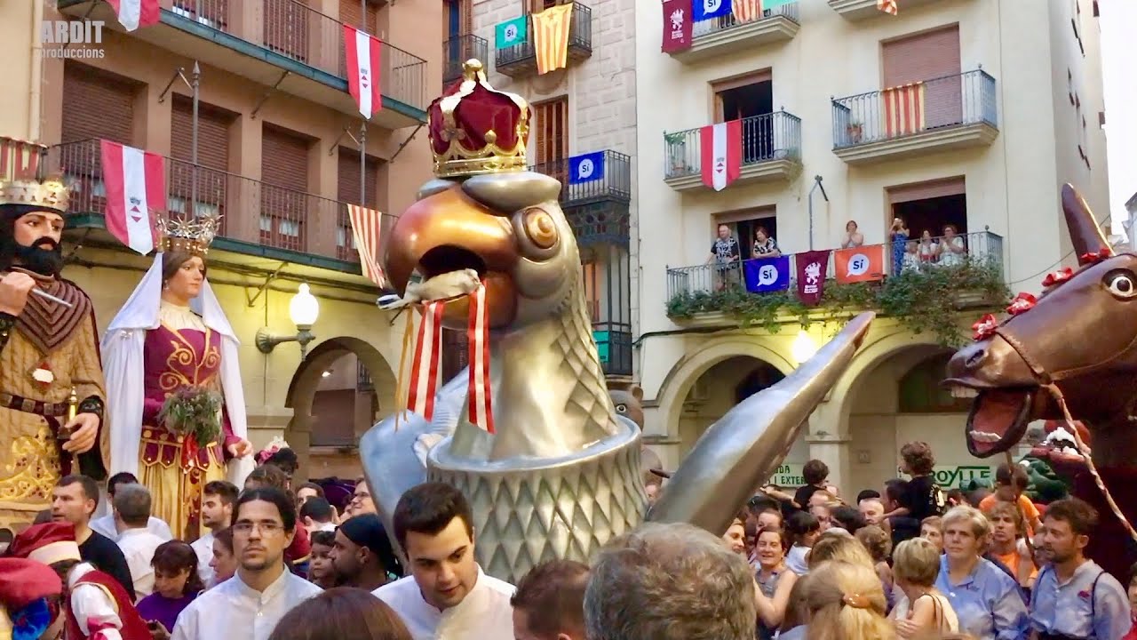 Espectaculars Balls de l’Àliga de la Ciutat i els Aligons de Valls