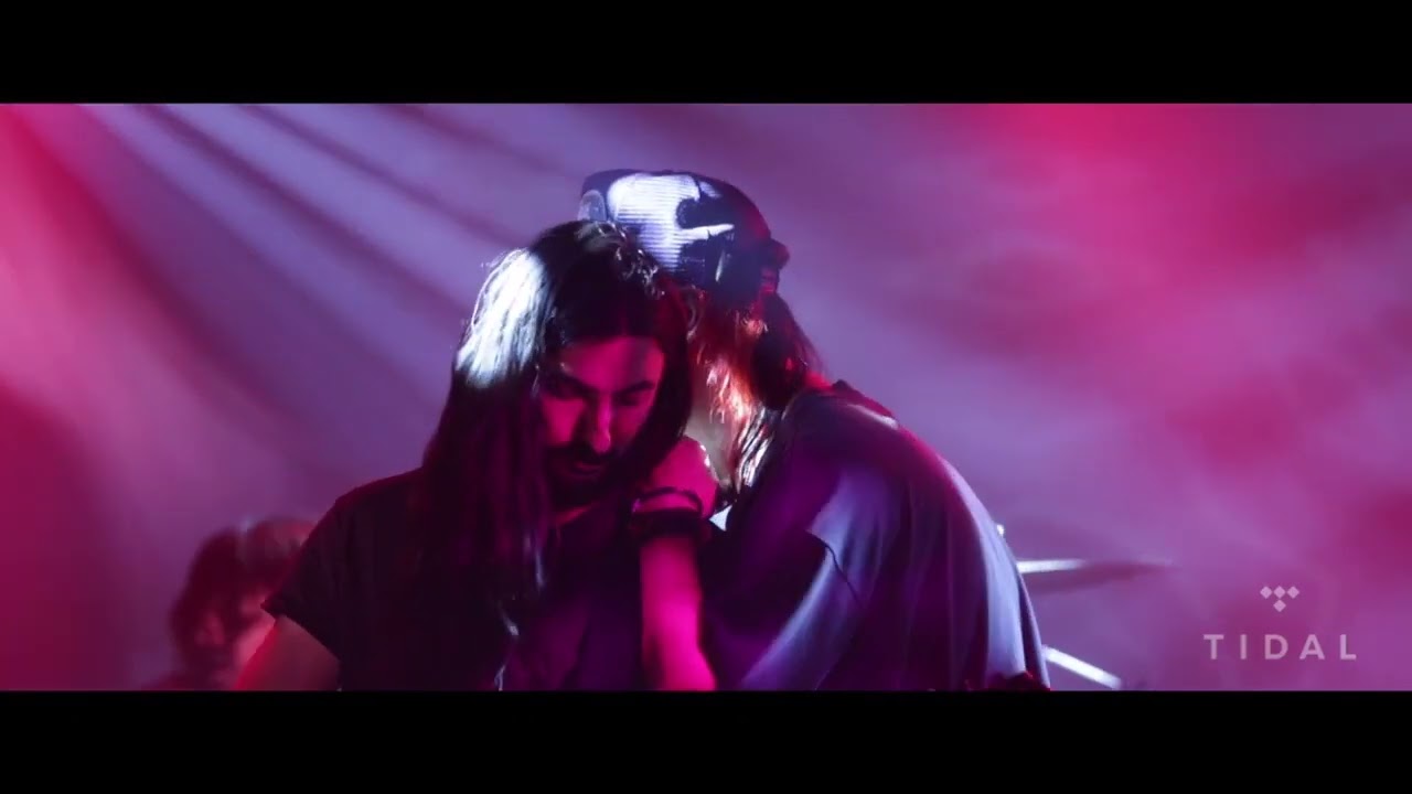 Julian Casablancas + The Voidz - Live at The Dragonfly