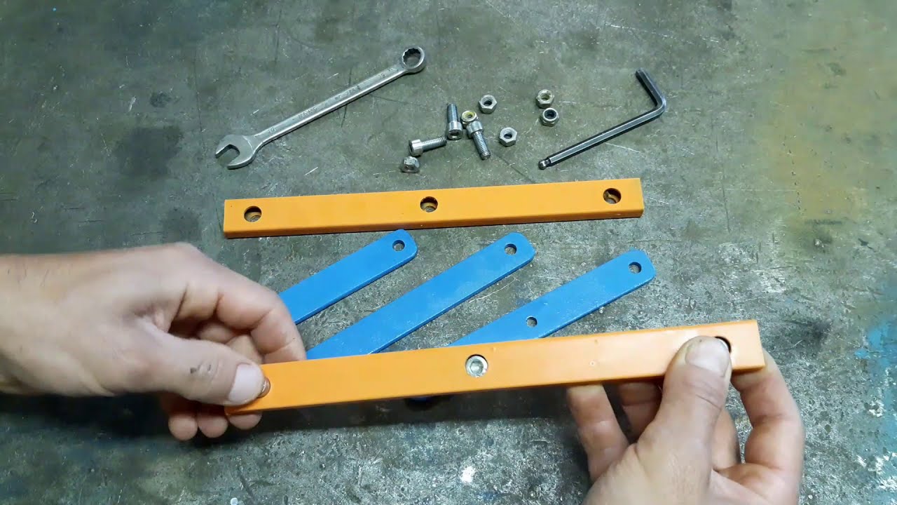 Semplice accessorio per tracciatura e centraggio - Simple accessory for marking and centering