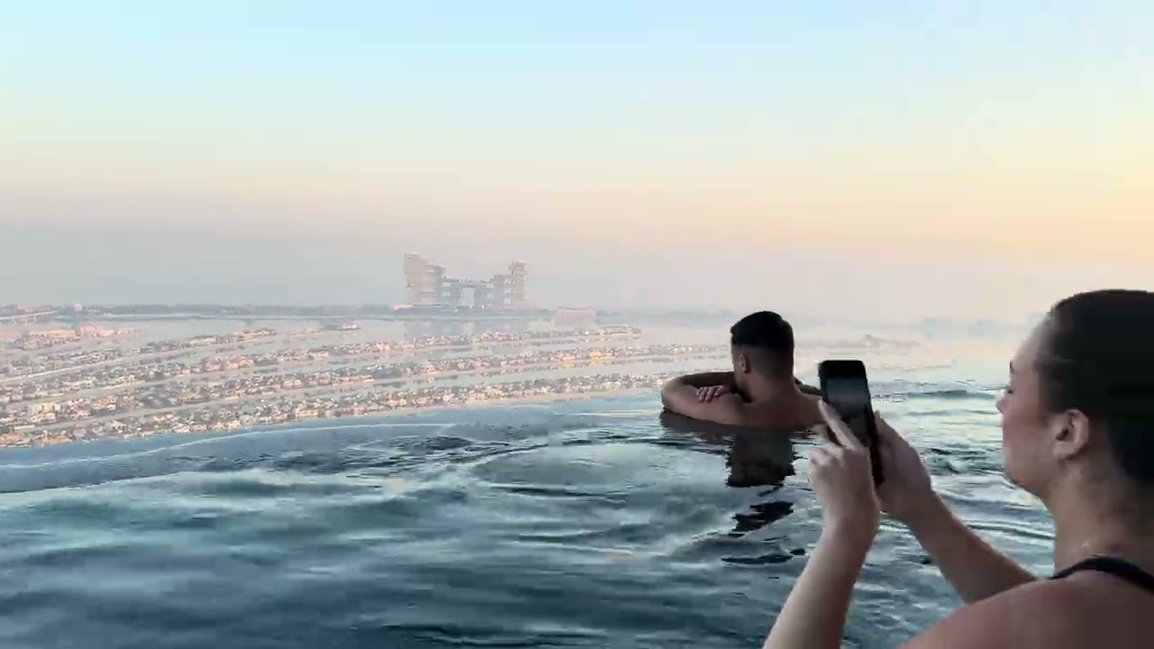 Aura SkyPool DUBAI,The Best Infinity Pool. The Most Beautiful Sunrise in the World