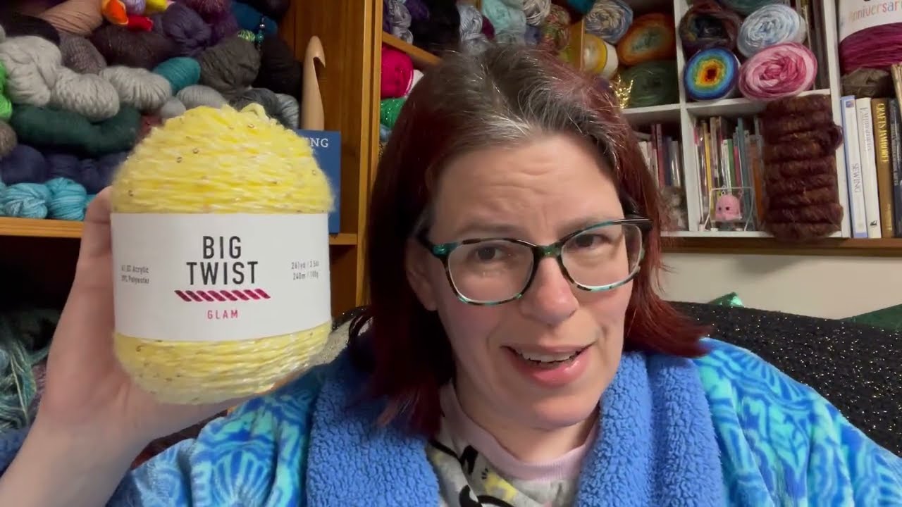 Yarn Review NEW Big Twist #sequin Glam yarn #newyarn #bigtwist #yarnreview #affordablycrafty #yarn