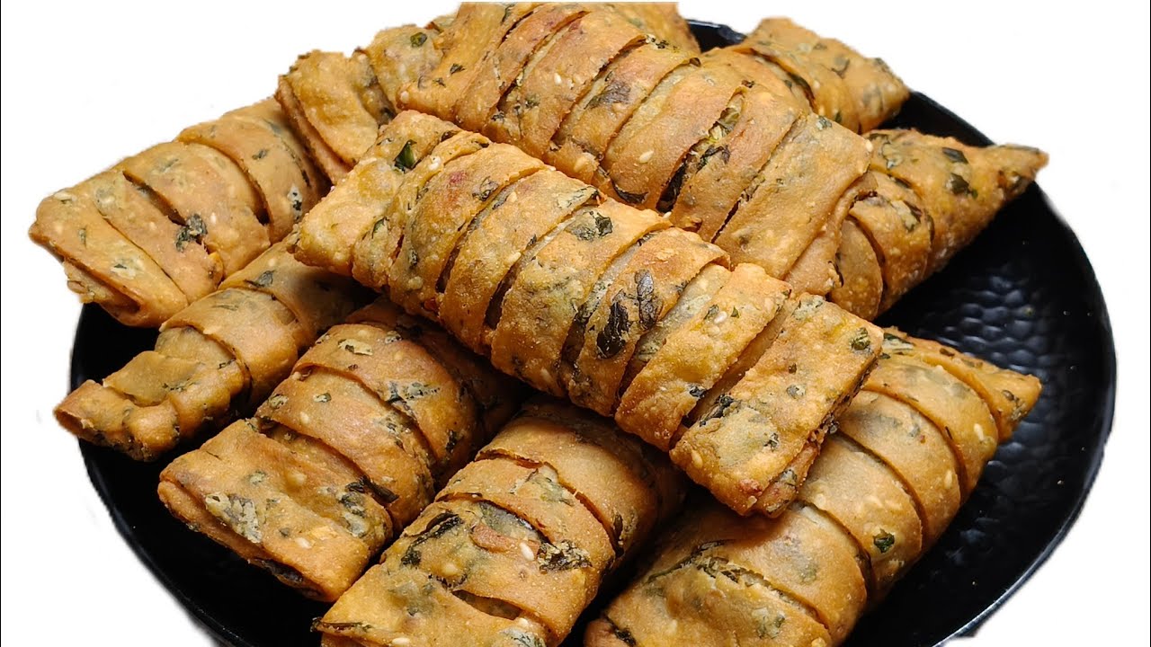  इफ्तार स्पेशल में बनाएं गेहूं के आटे और ताजी हरी मेथी का क्रिस्पी नाश्ता Ramzan iftar recipes