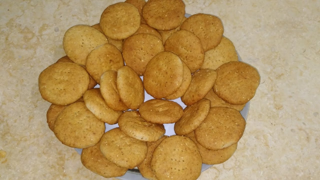 احلى قرص ناشفه بالشمر واليانسون من يد تيته زيزي