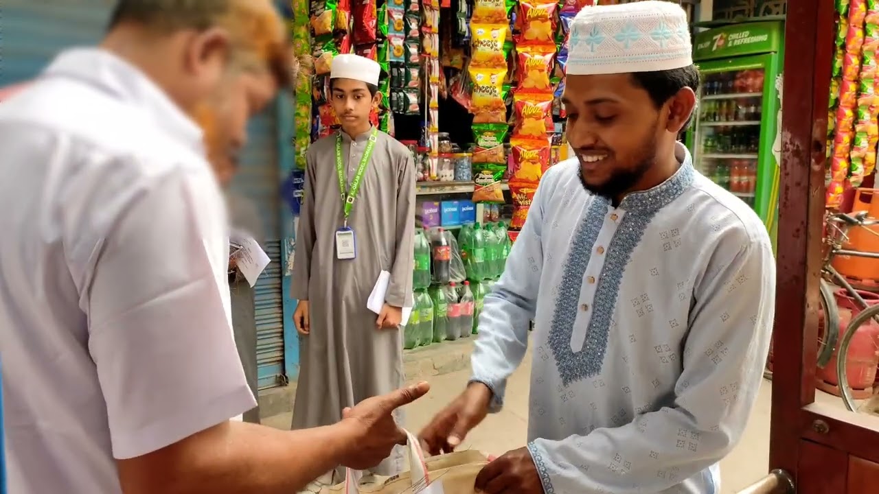 অসহায় ও  দুস্থ ৫৪ টি পরিবারের পাশে ঈদ উপহার  নিয়ে আল-কলম ফাউন্ডেশন 🌺