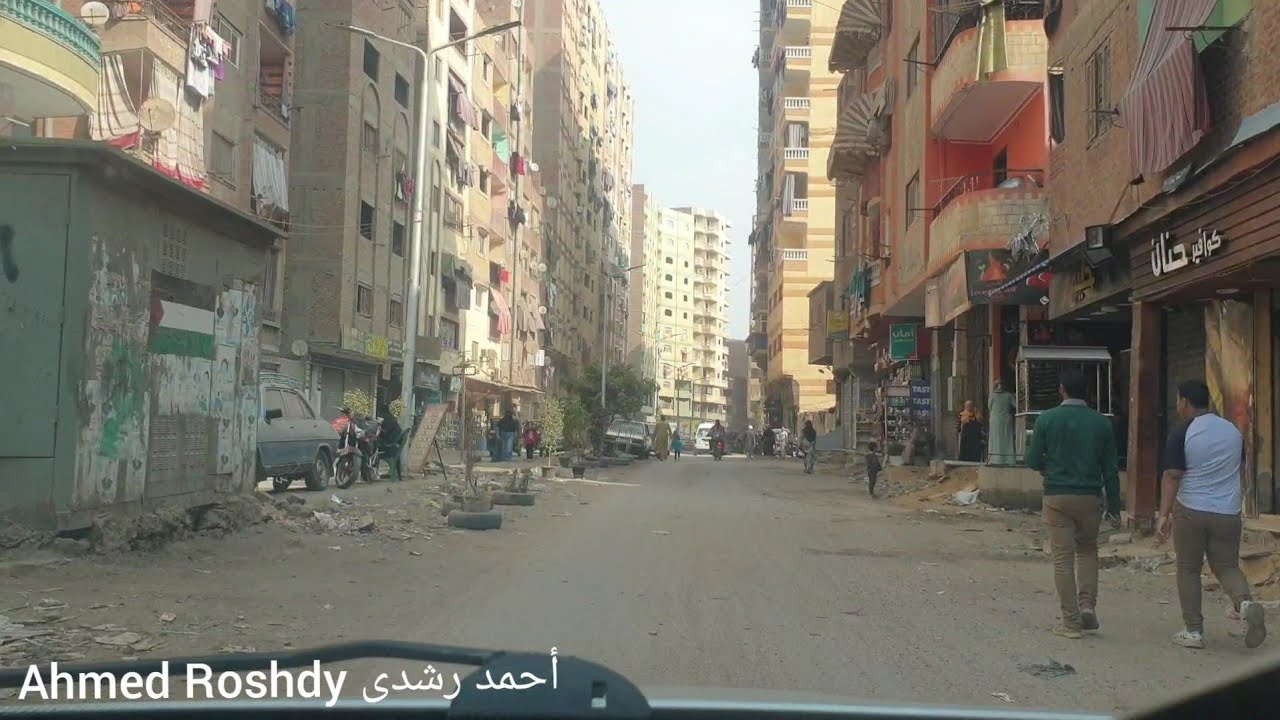 ترعة عبد العال 2 . كفر طهرموس . صفط اللبن . الجيزة . 18 نوفمبر 2021 .