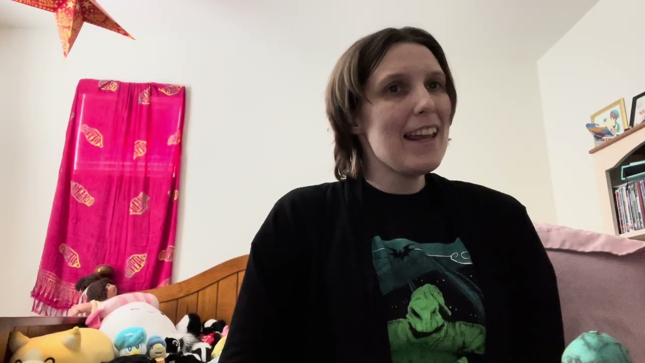 Budge-In Boutique (Fanfiction Friday)