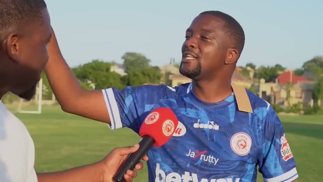 CHAMA AMEREJEA MSIMBAZI KILA MTU KAFURAHI MPAKA NDEGE WAMEFURAHI CHAMA AMEKUJA NA VITU VYAKE
