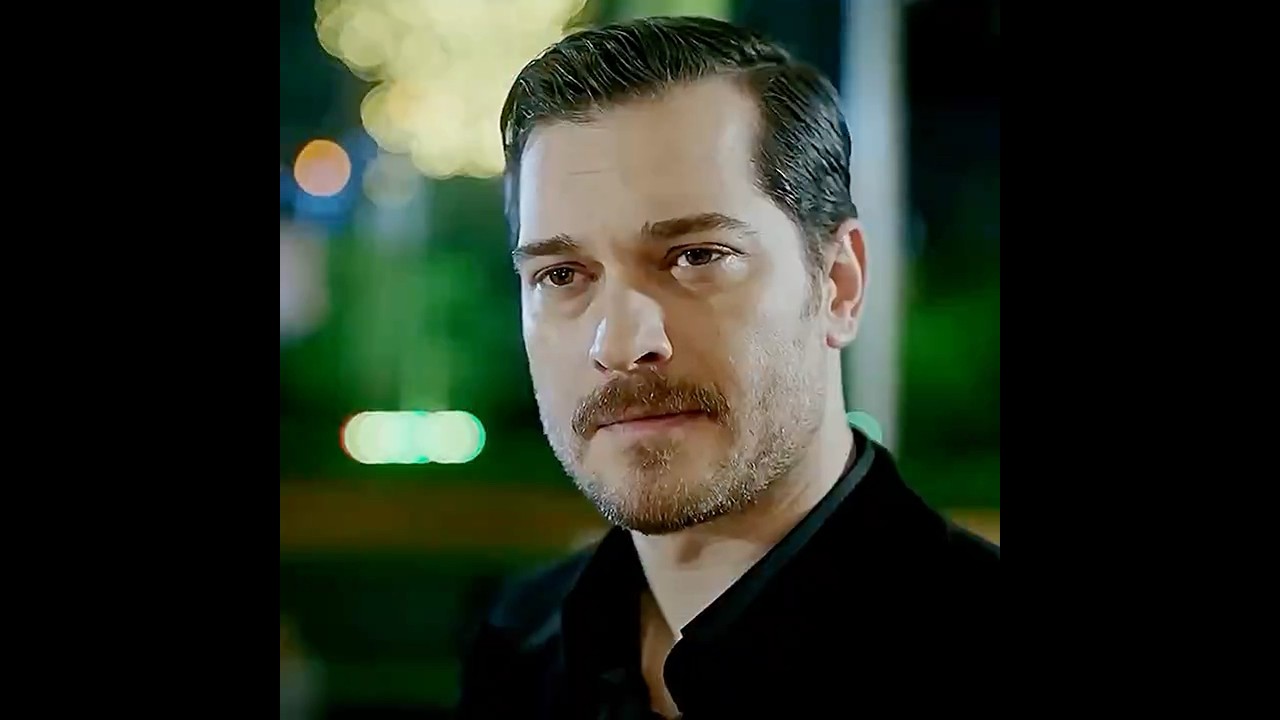 THE WAY THEY LOOK AT EACH OTHER 😍 CTTO #eşrefrüya #demetözdemir #çağatayulusoy  #turkish #eşsan