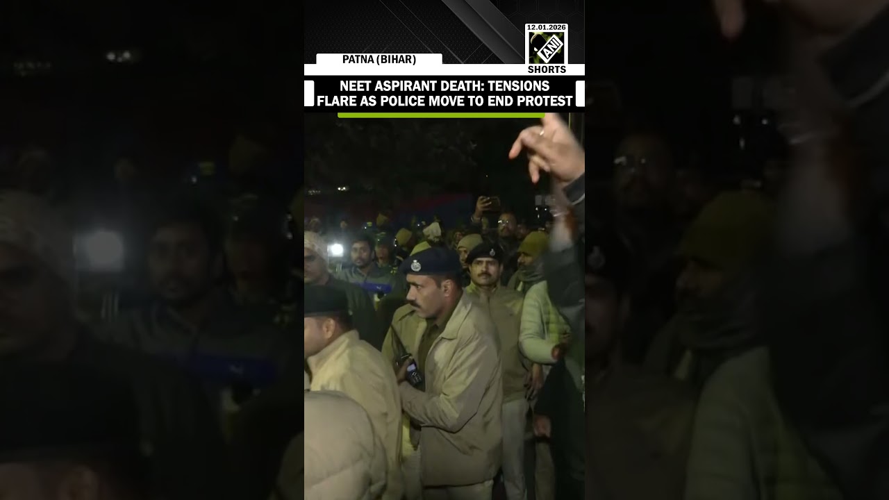 Police, relatives clash during protest over NEET aspirant&rsquo;s alleged suicide in Patna