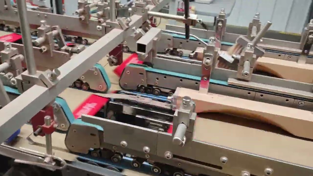 Tim Horton Donut Box - Six Corner Tray Signature Folder Gluer