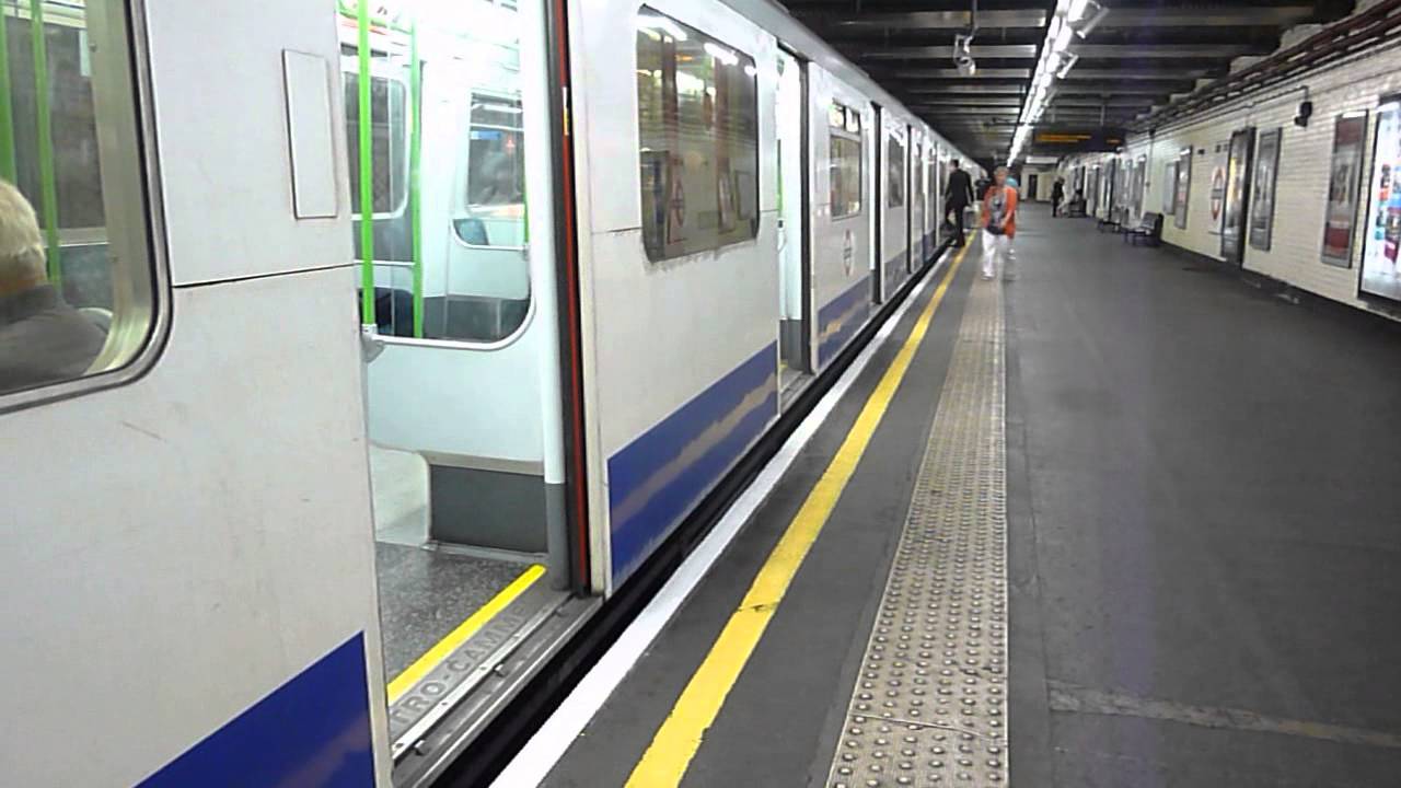 London Underground Observations at Stepney Green 16/07/13