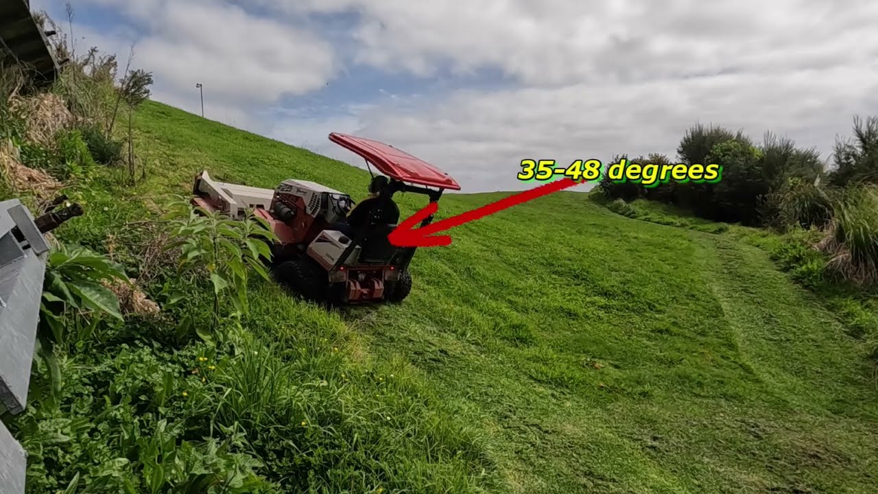 Some more super-steep mowing (just fo fun). Ventrac in NZ