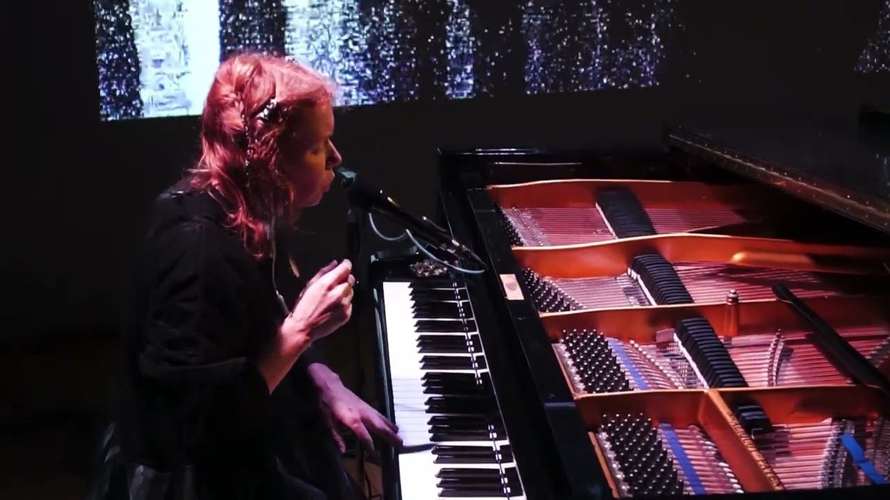 Ksenia Fedorova & Daniil Koronkevich live