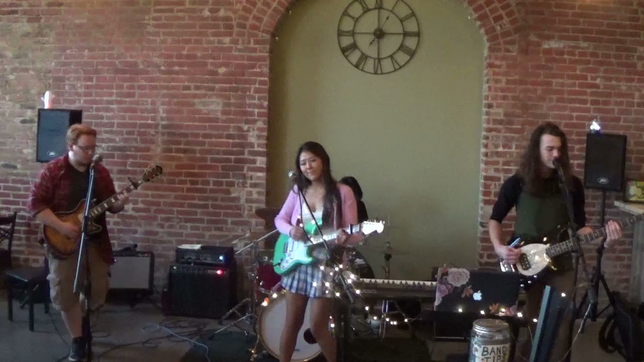 This Charming Man (cover) - POM POMS