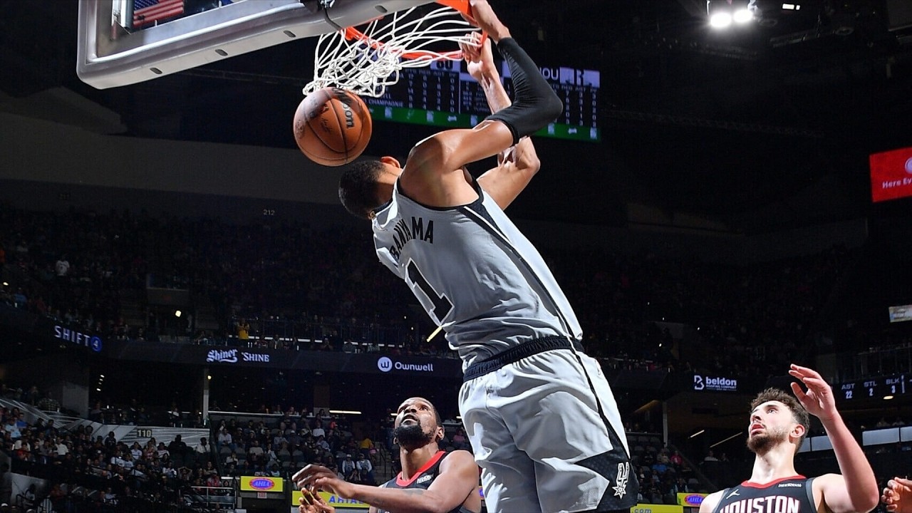 Wemby Fast Break Reverse Dunk In Traffic vs Rockets!