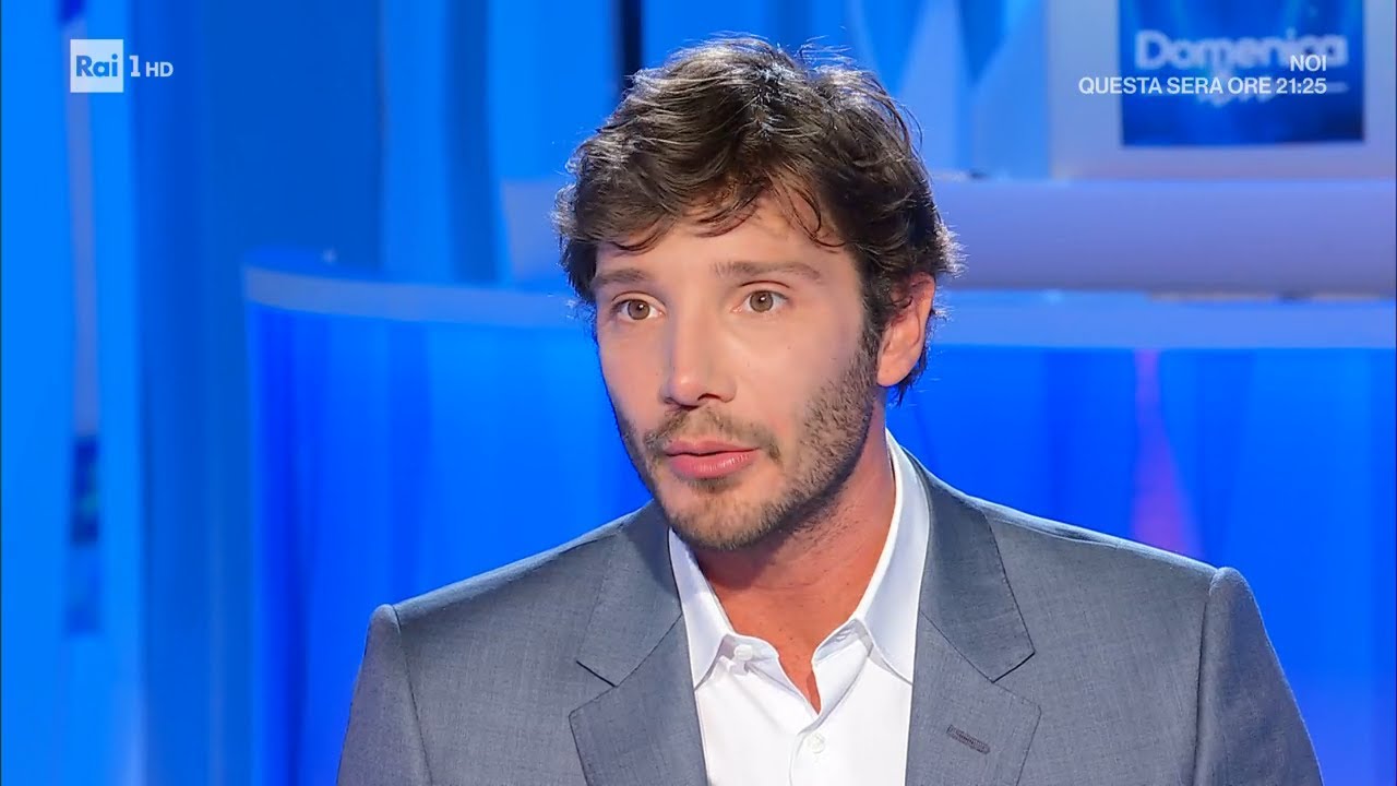 Stefano De Martino: dalla danza alla carriera di presentatore - Domenica in 27/03/2022