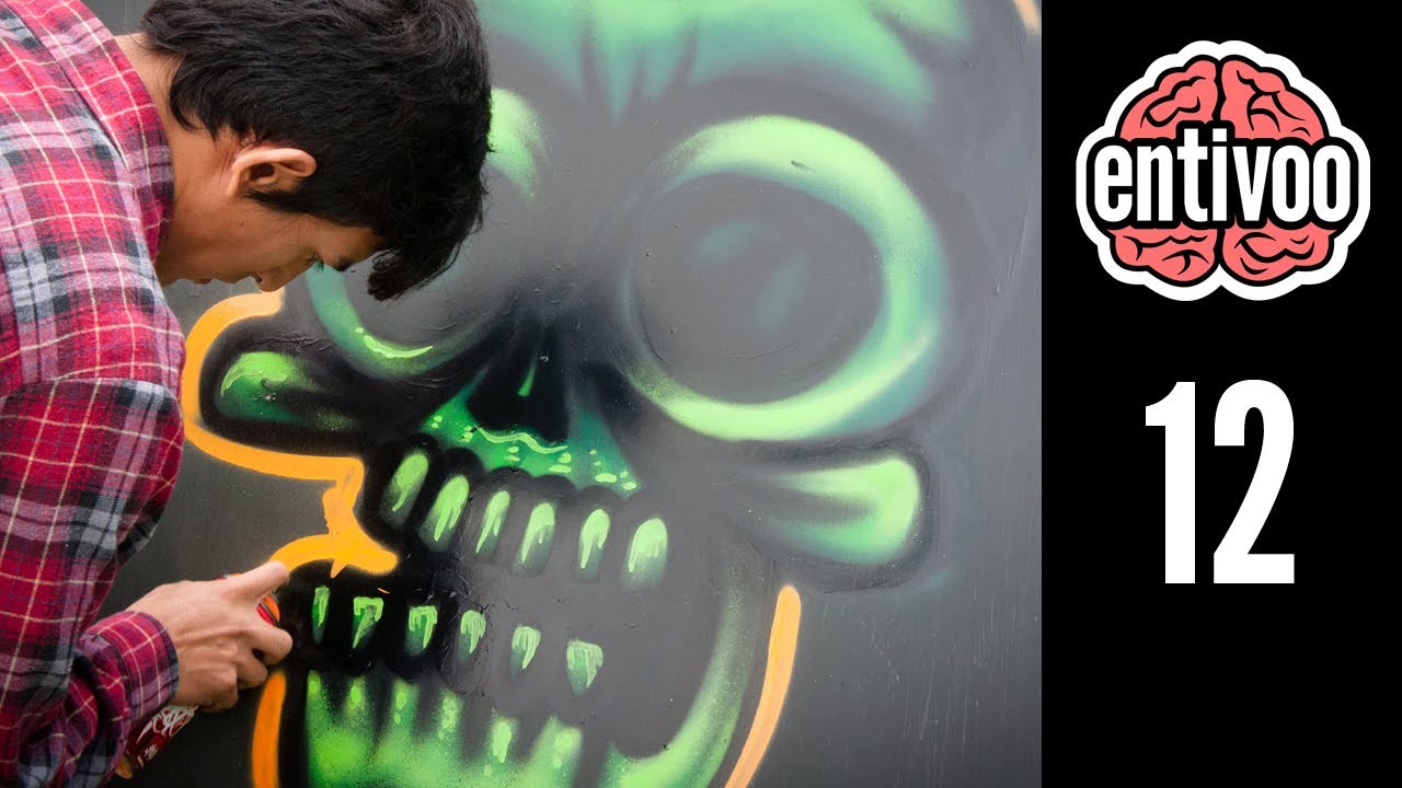 Dibuja una calavera con aerosol