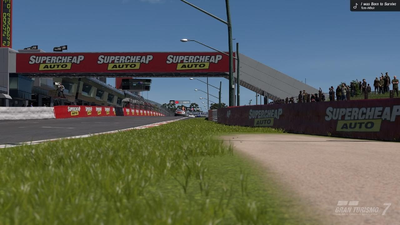 GT7 - World touring car 700 @ Mount Panorama