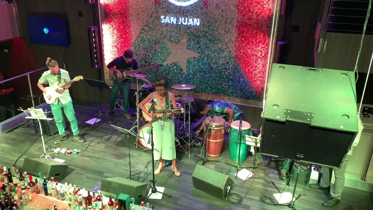 Fabiola Méndez at Hard Rock Cafe in San Juan, PR