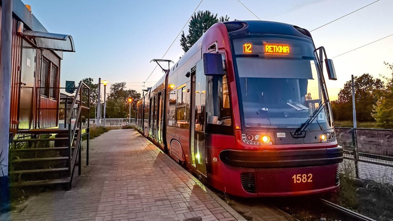 Pesa 122NaL Swing #1582 (🚊12) MPK Łódź