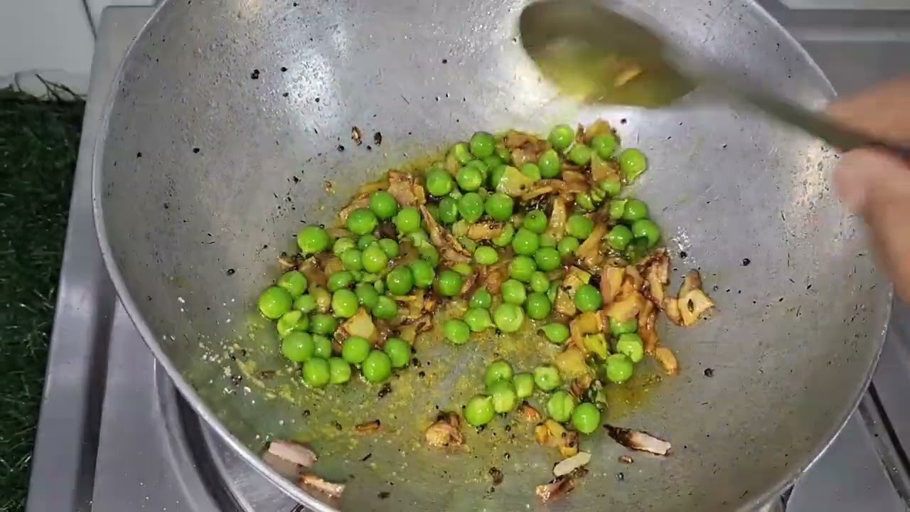 # Tasty & Easy to make  Matar poha Recipe #