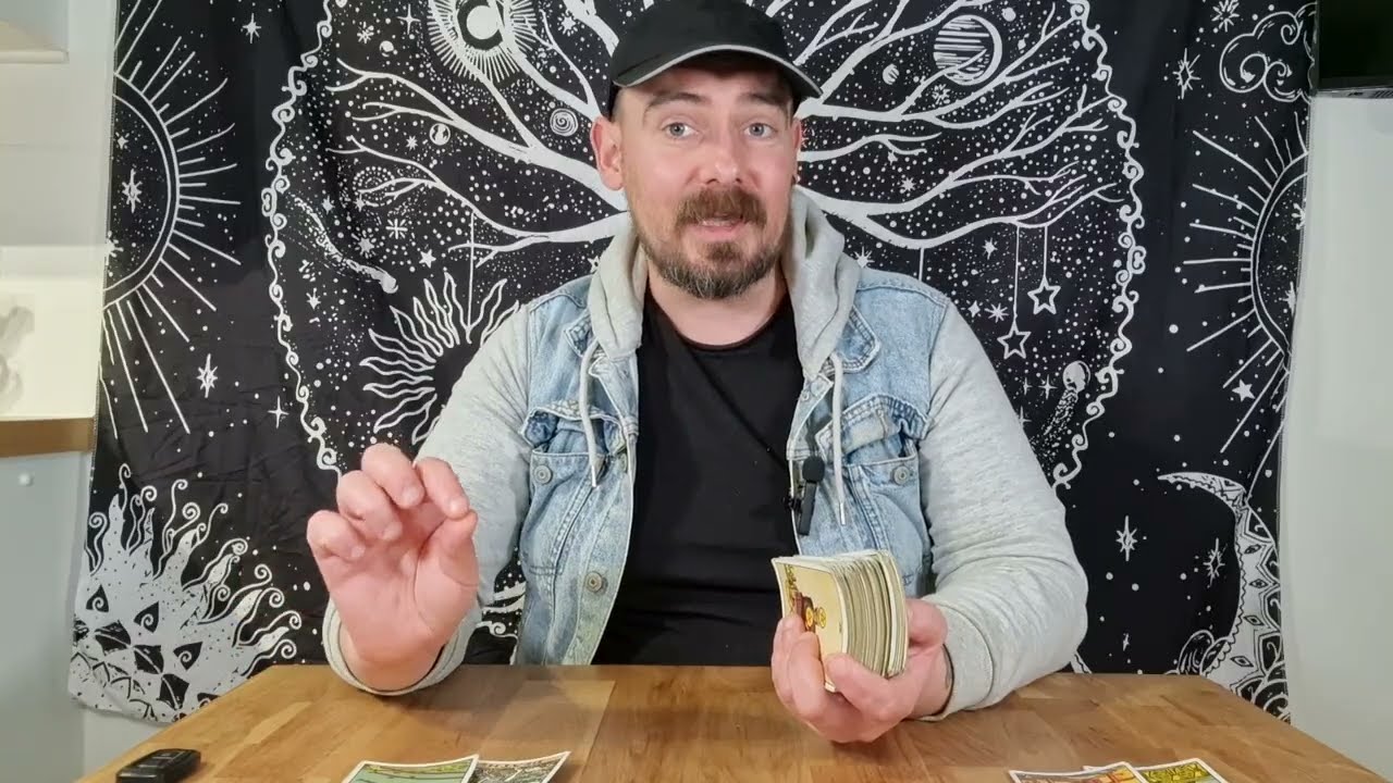 Козерог ♑️ Этот человек гораздо больше вами увлечен, чем вы думаете! | Гадание на декабрь 2025 года