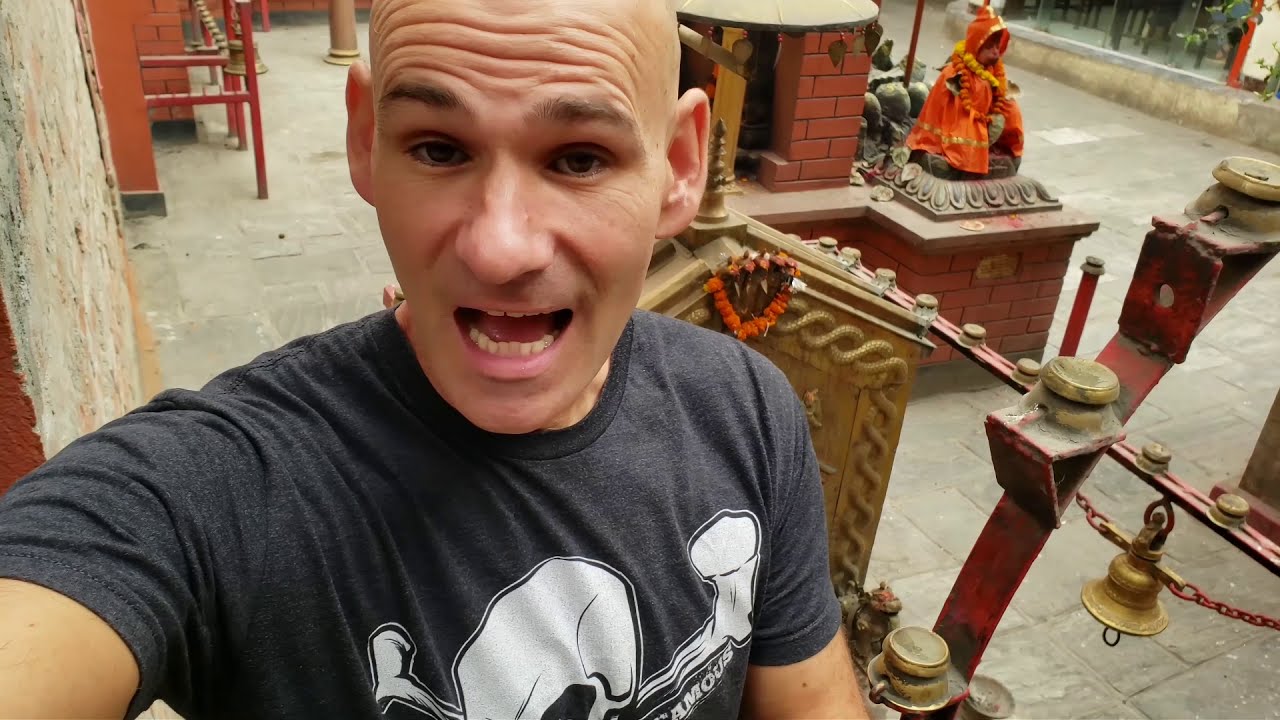 🇳🇵 $2 Razor HEAD Shave Kathmandu