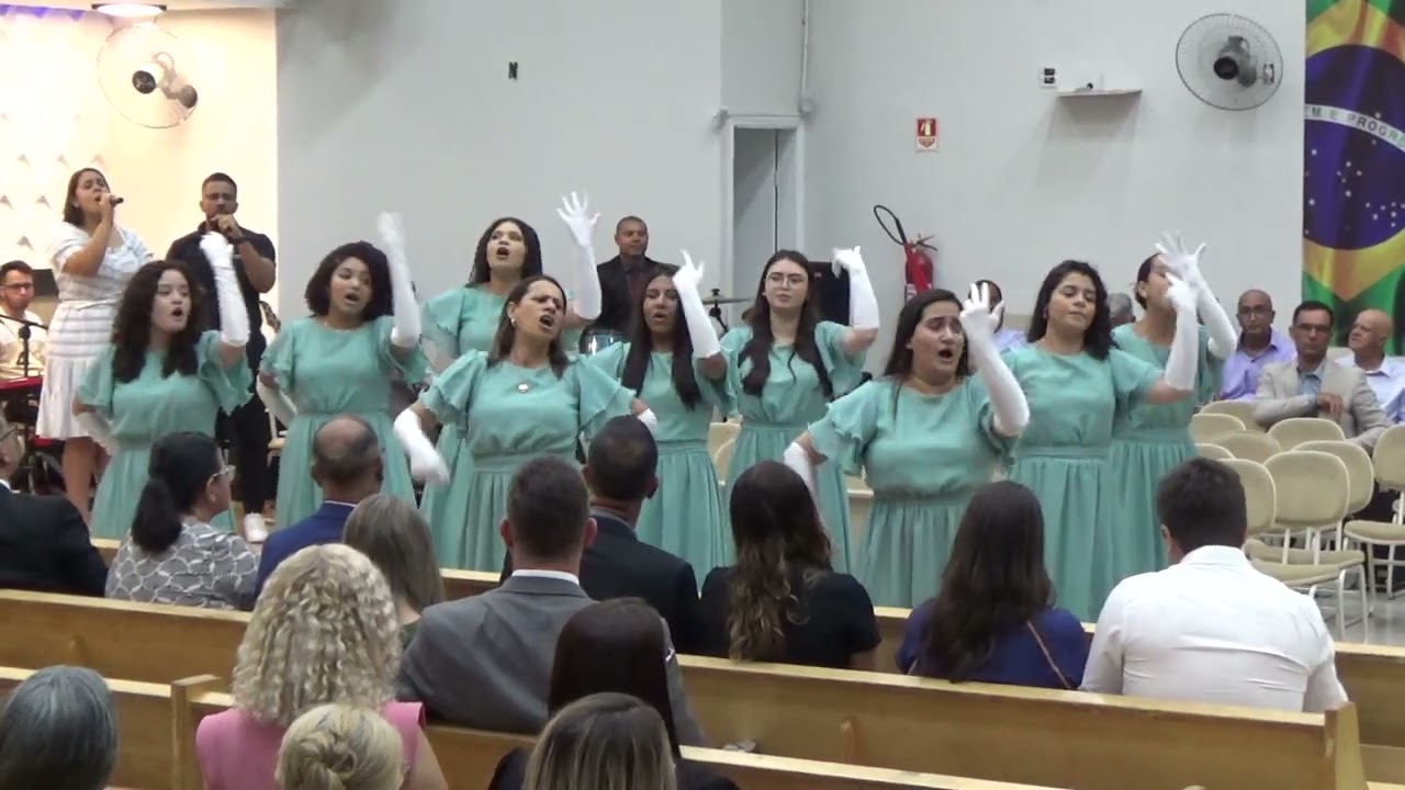 COMUM E IMPERFEITO, Coreografia - Aniversário do Pr. GIAN ANDRADE  Assembleia de Deus de Vila Helena
