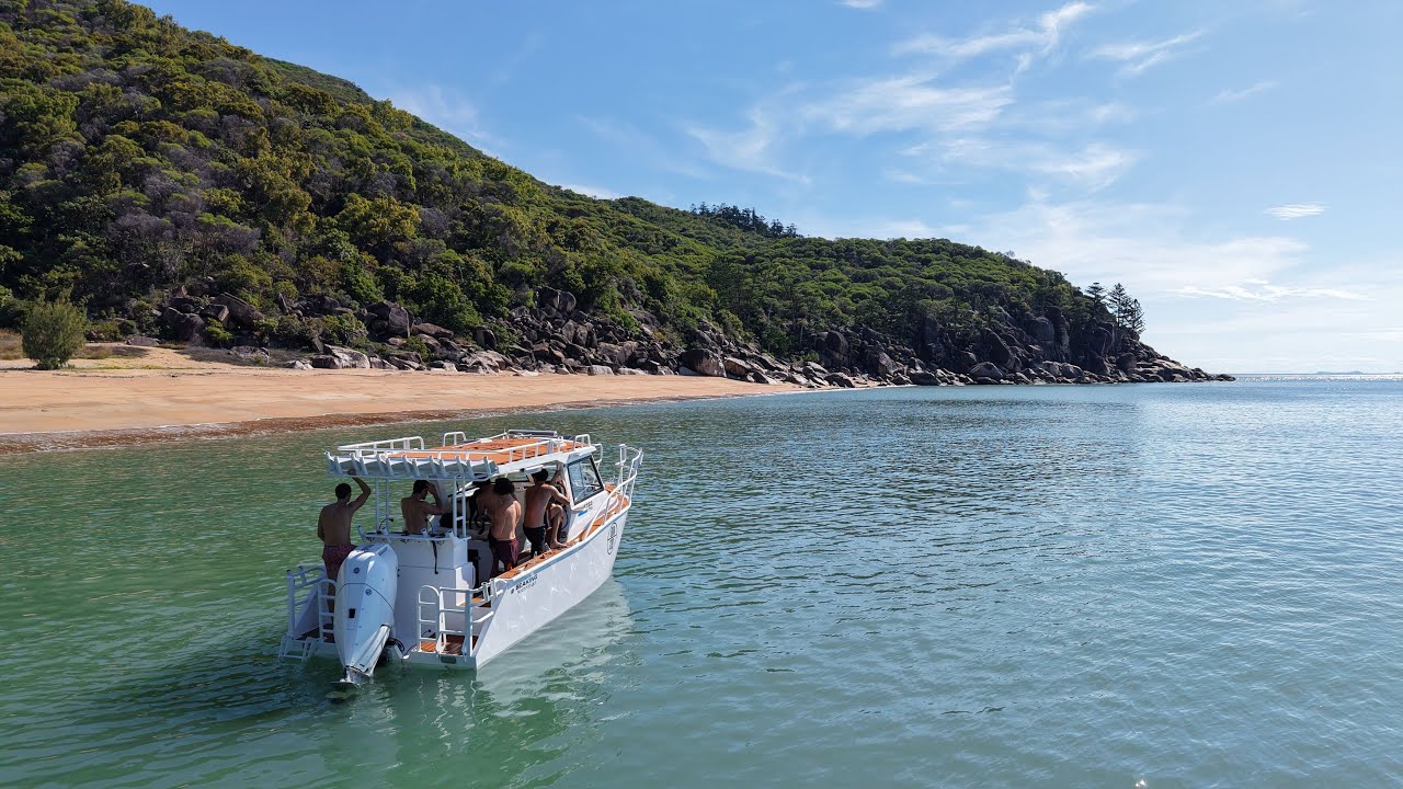 FOR SALE: Seaking 770W with 400hp V10 | Seaking Boats Nth Qld