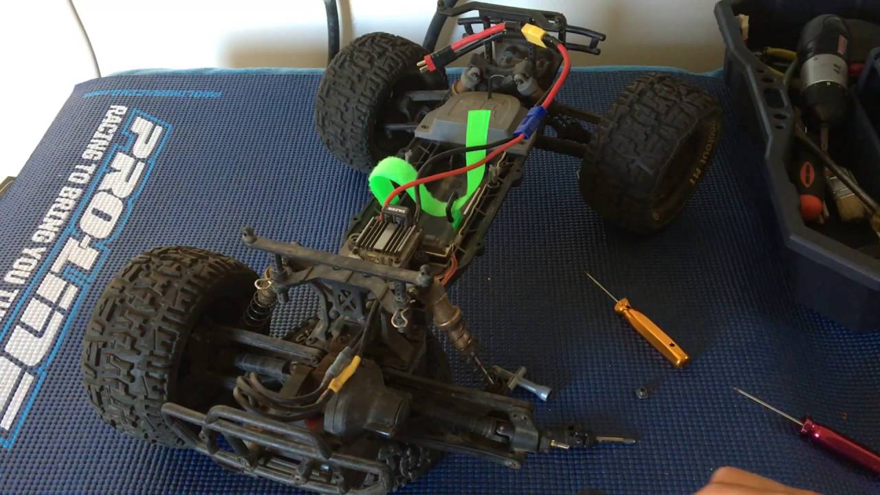 Racing2Learn: Broken ECX Ruckus Plastic Axles, How To Swap In Slash Driveshafts