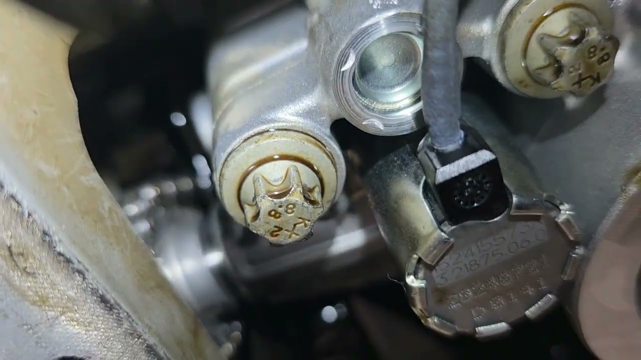Aklasa silnik 1,4, błąd PO6DC0 The actuation of the valve of the oil pump…
