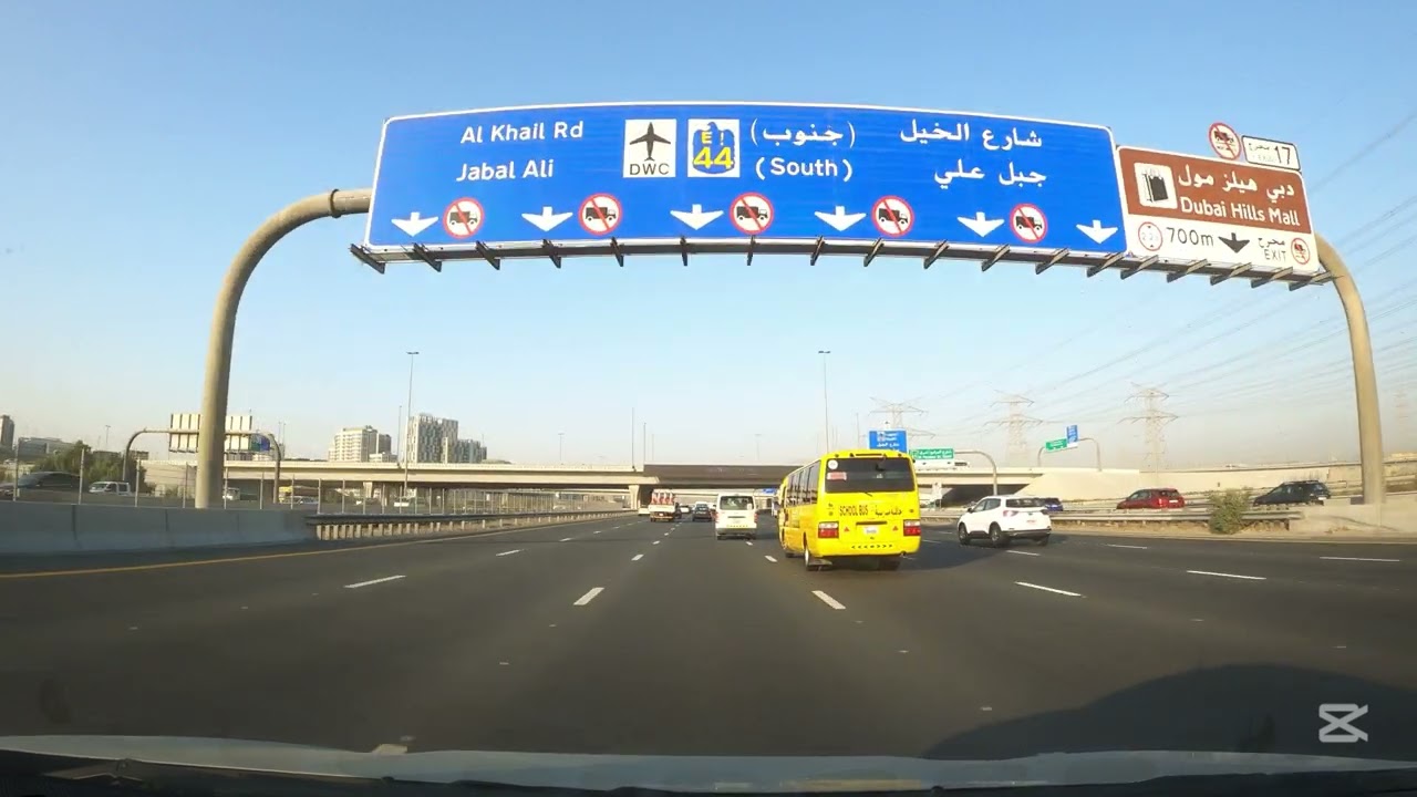 Driving around dubai ( 4k ) - ras al khor to JVC