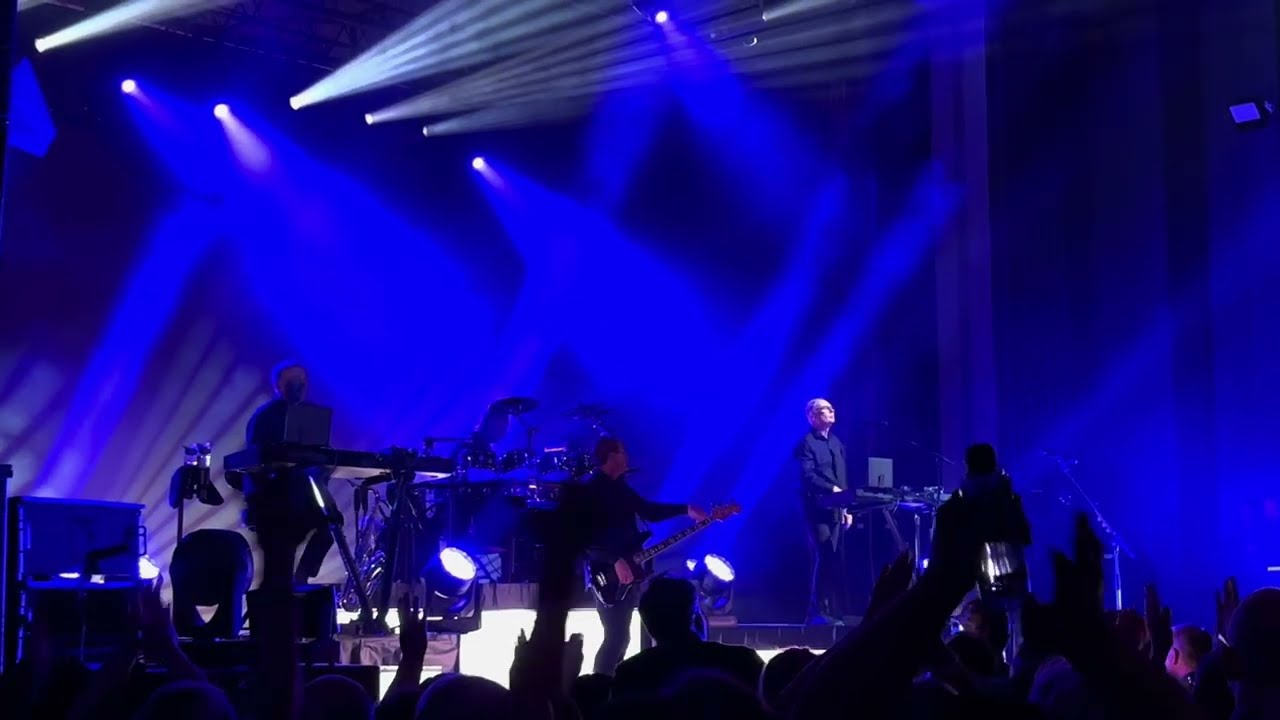 Orchestral Manoeuvres In The Dark - Souvenir - Live @ Enmore Theatre, Sydney - February 16th, 2025
