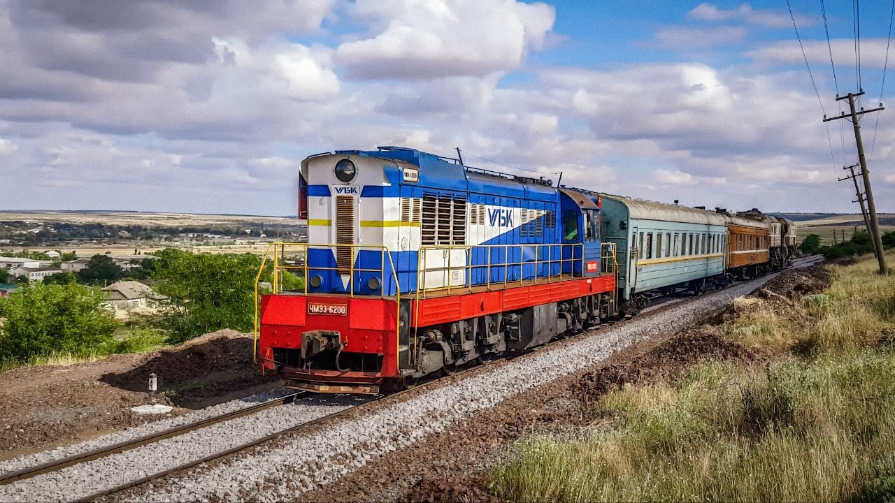 Тепловоз ЧМЭ3-6200 УЛБК. ВПО-3000. Выправочно-подбивочно-отделочная машина. Бессарабка