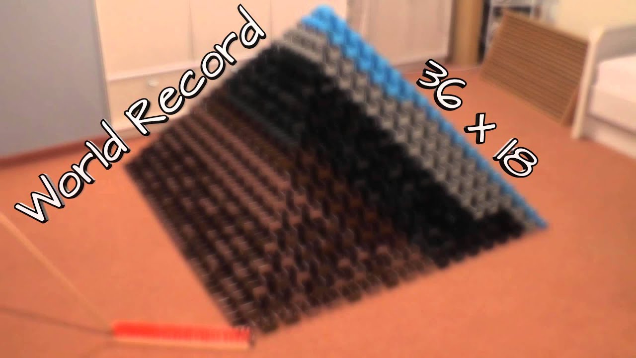 huge Domino-Flat-Pyramid (old World Record)