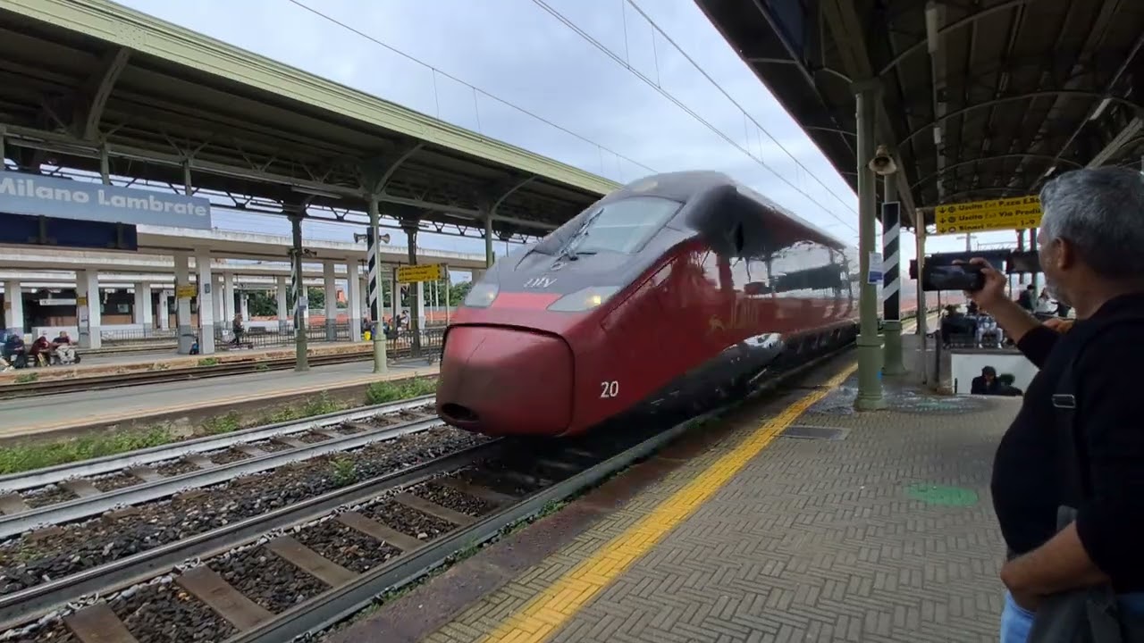 Treno a Milano Lambrate Etr 675 NTV Italo 9982 da Napoli Centrale a Milano Centrale