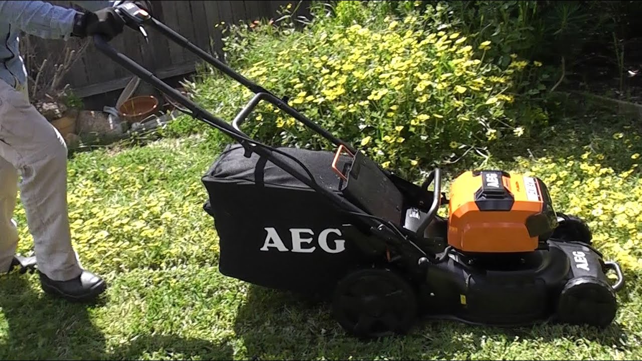 Обзор комплекта газонокосилки AEG 2x18 В (36 В) 18 дюймов Fusion ALM18BS6