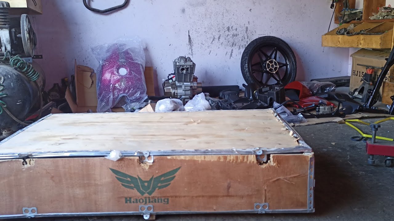 محتويات صندوق موتوسيكل هوجن v250 Max الإصدار الجديد