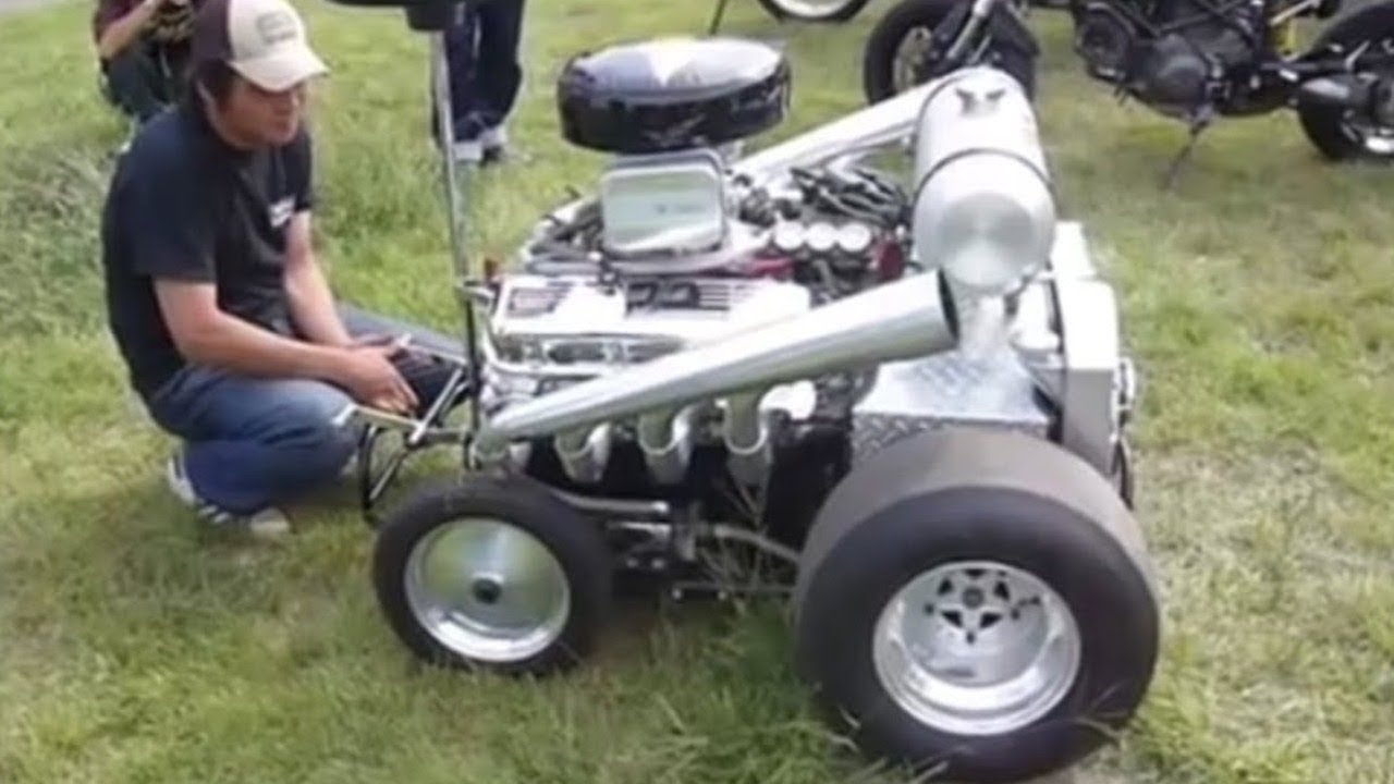 V8 Big Block Bar Stools - HOSS FLY 500HP