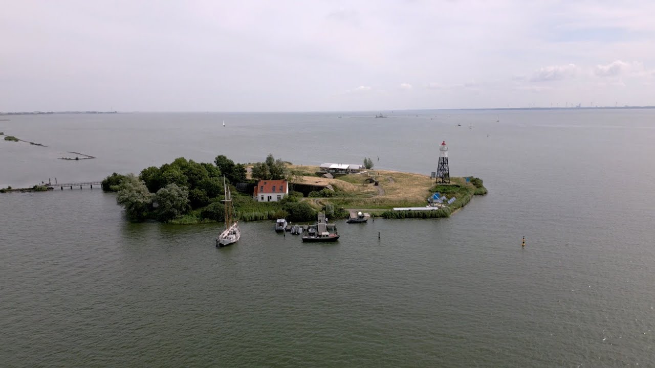 Vuurtoreneiland, kunnen we daar aanleggen?
