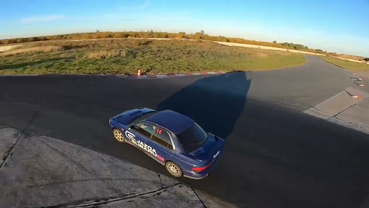 Tor Krzywa - Paweł Gudz. Przejazd Subaru Impreza