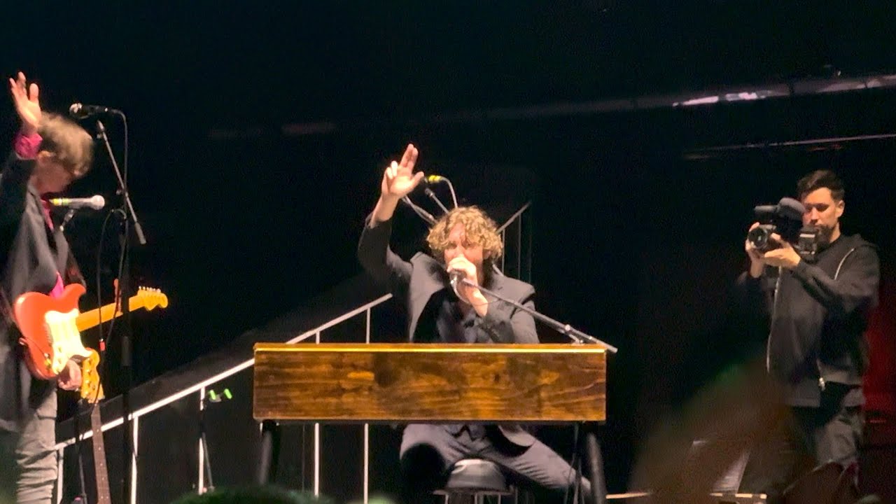 Dean Lewis - Be Alright (Extended Outro) (Live at Sheffield Arena 08/03/2024)