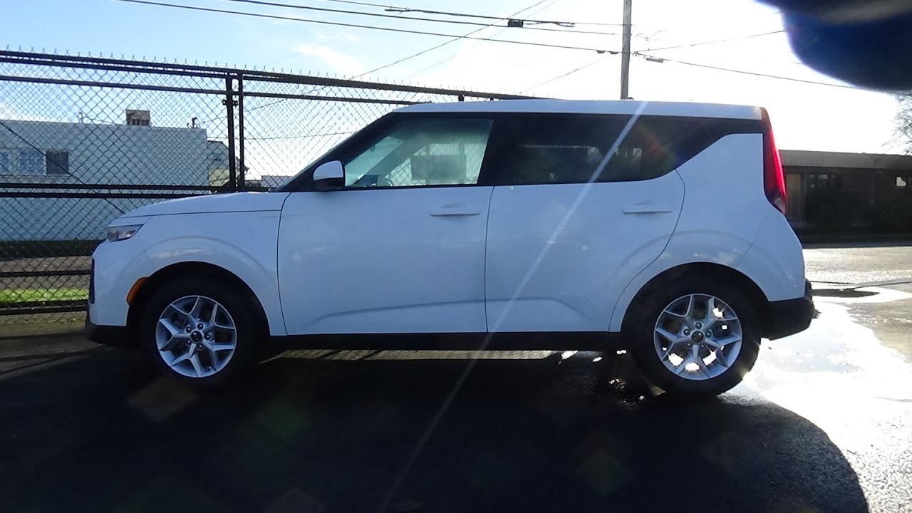 2020 Kia Soul S - A Start-Up & Complete Documentation