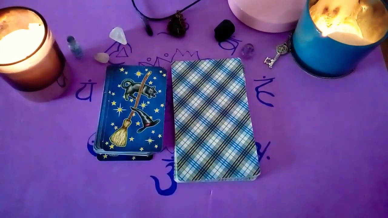 TAROT RIDER WAITE| TIRADA DE TAROT con DOS mazos .
