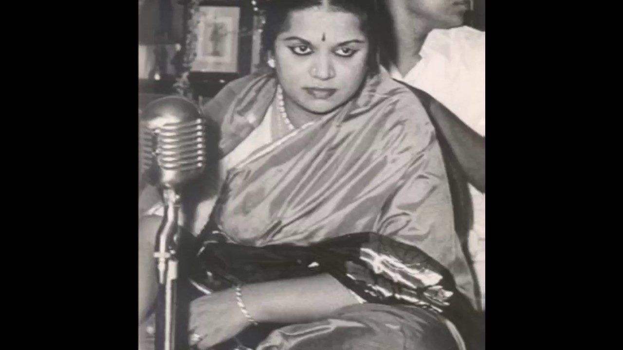 ML Vasanthakumari - manasulOni marmamulu - hindOLam - tyAgarAja