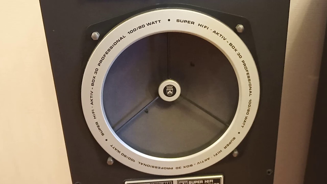 Grundig Super Hi-fi Active Box 30
