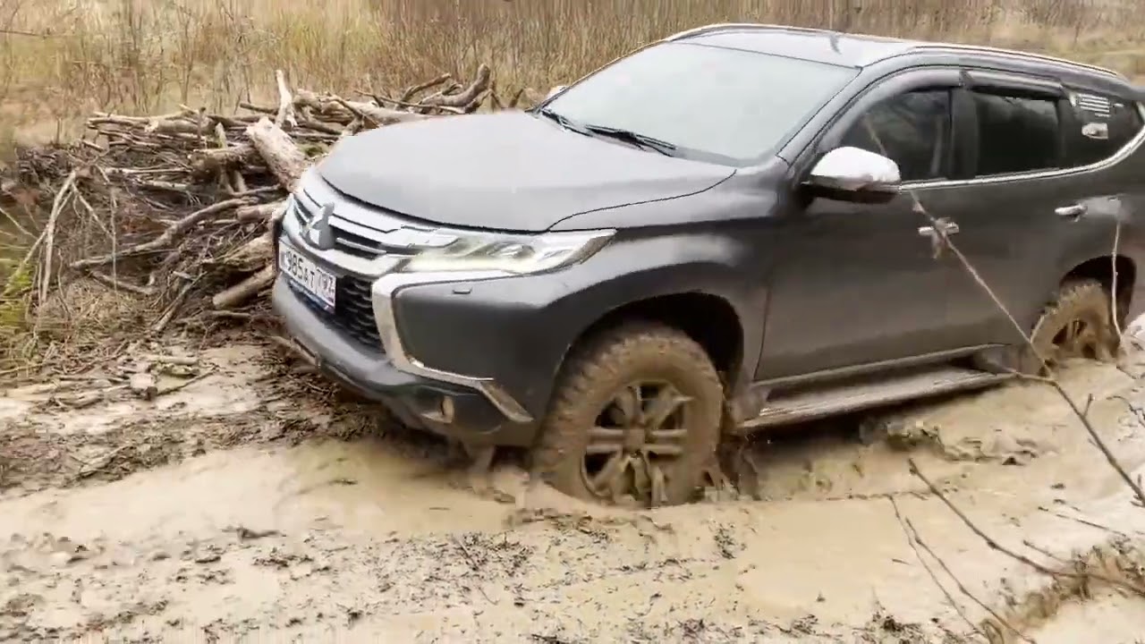 Off Road Pajero Sport 3