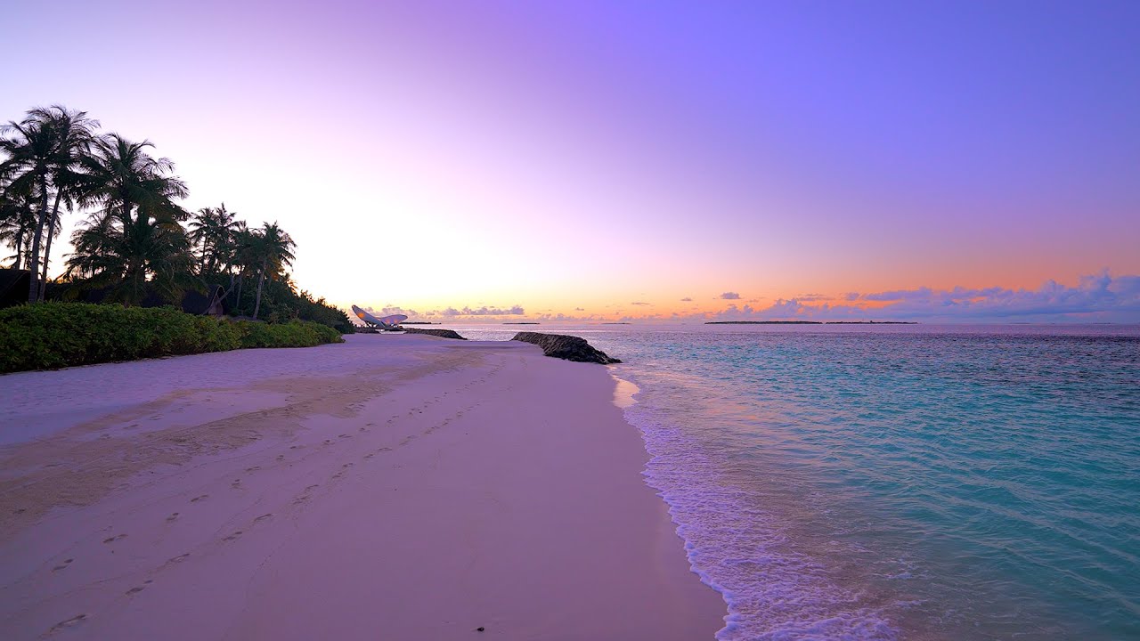 Ocean 4K UHD 🏝 Relax on a Luxury Island in Maldives