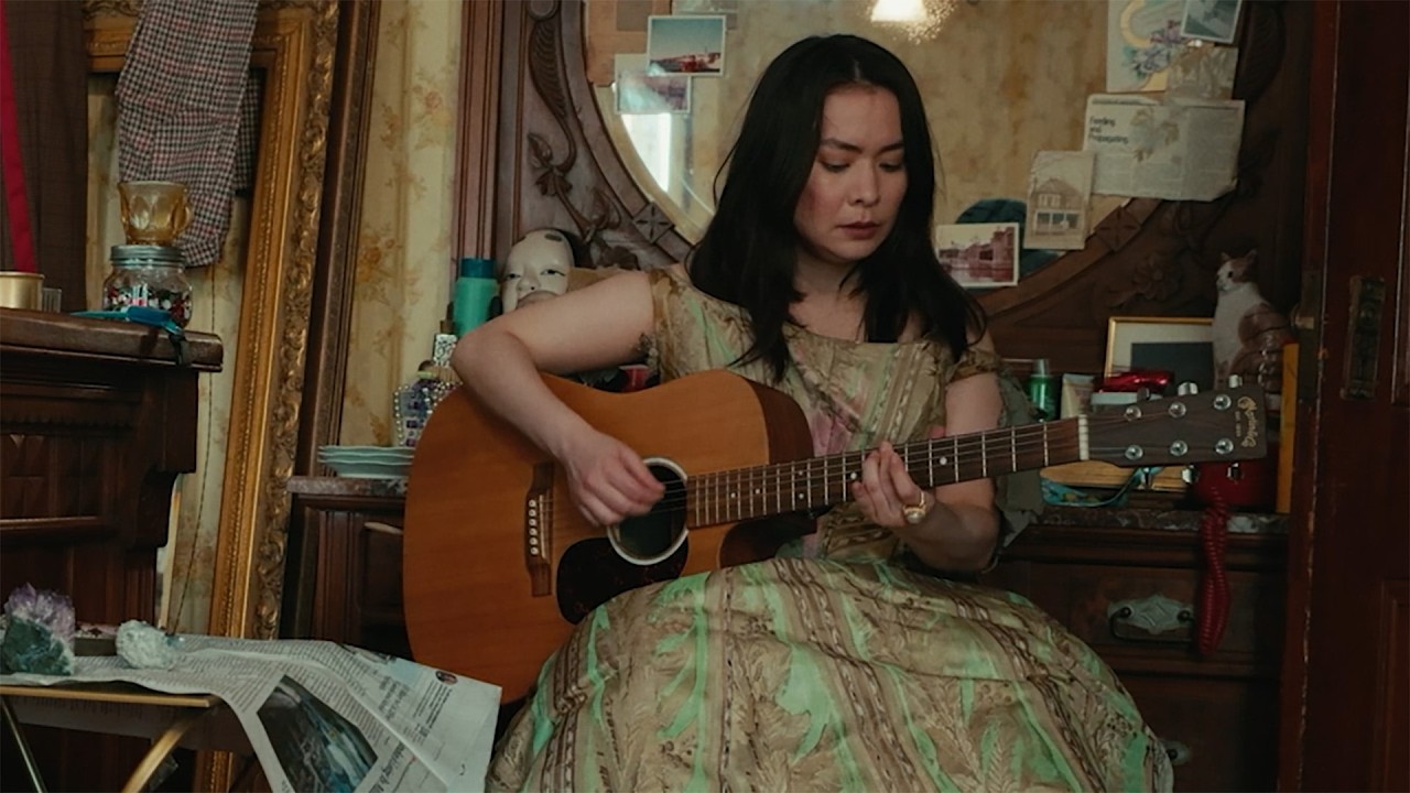 Mitski - Lightning (English Lyric Video)