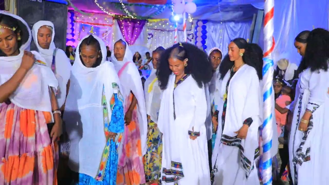 ድምፃዊ  ዘመናይ  #ተደመሪ ኣብ መርዓ ዝተፃወቶ ሰብ ዘገረመሉ መድረክ ኣታ መን ፀሚቅዎ ስዋ ፅራየ እንበይተይ ፃሓይ ዮ